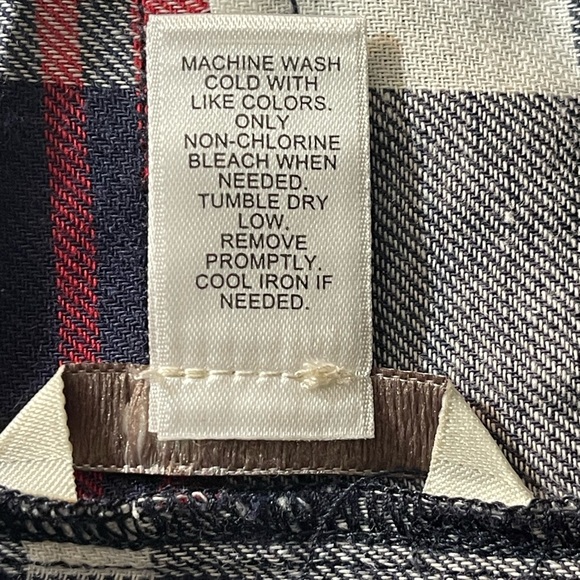 Cato’s Red & Blue Plaid Roll Tab Sleeves Asymmetrical Open front Cardigan shirt - Picture 7 of 8